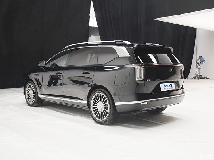 问界M8/小米YU7等领衔 2025年将上市重磅SUV（下）