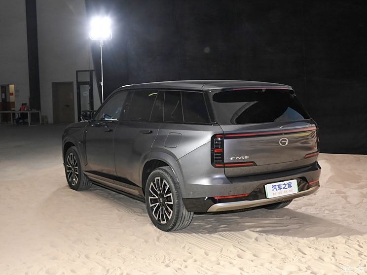 问界M8/小米YU7等领衔 2025年将上市重磅SUV（下）