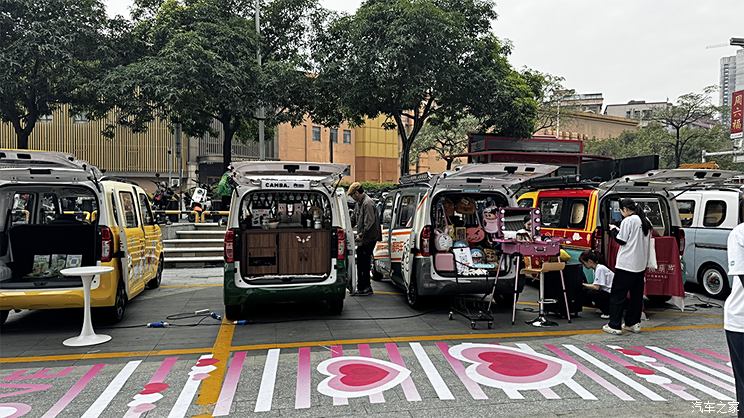 4.78-5.08万 五菱之光EV上市！中国人的K-Car主打一个触手可得