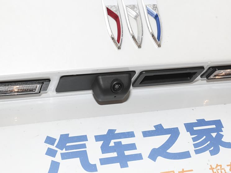 解读低配车 售价26.99万元的全新GL8 ES陆尊配置有多低？解读低配车 售价26.99万元的全新GL8 ES陆尊配置有多低？