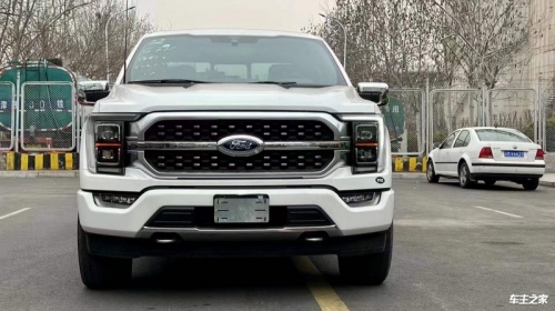 现购福特F-150墨版让利直降10万 售四川