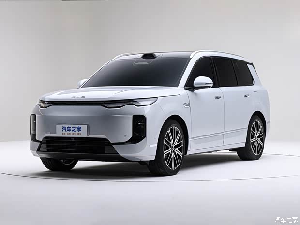 海洋网全新旗舰SUV 最高纯电续航900公里！比亚迪海狮08内饰官图